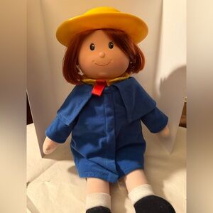 Vintage 1998 "Talking Madeline Doll" 17" Kids Gifts Trademark Plastic Face Plush